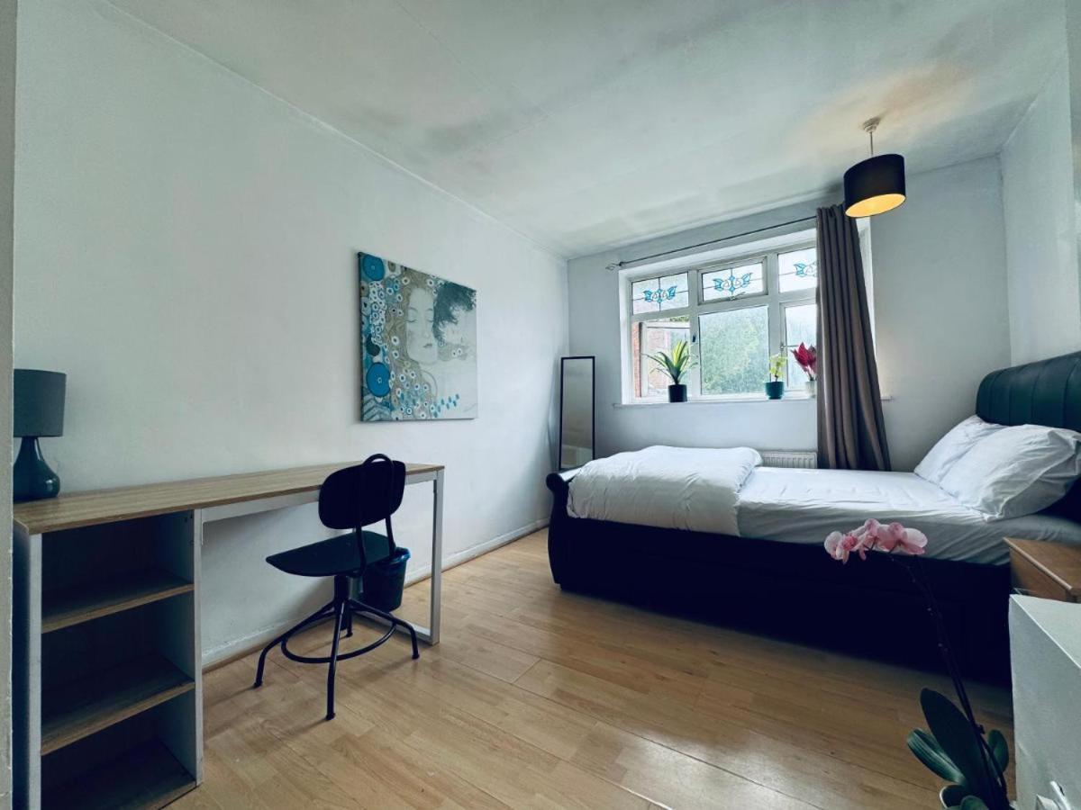 Whitechapel Lindley House R2 Hotel ลอนดอน ภายนอก รูปภาพ