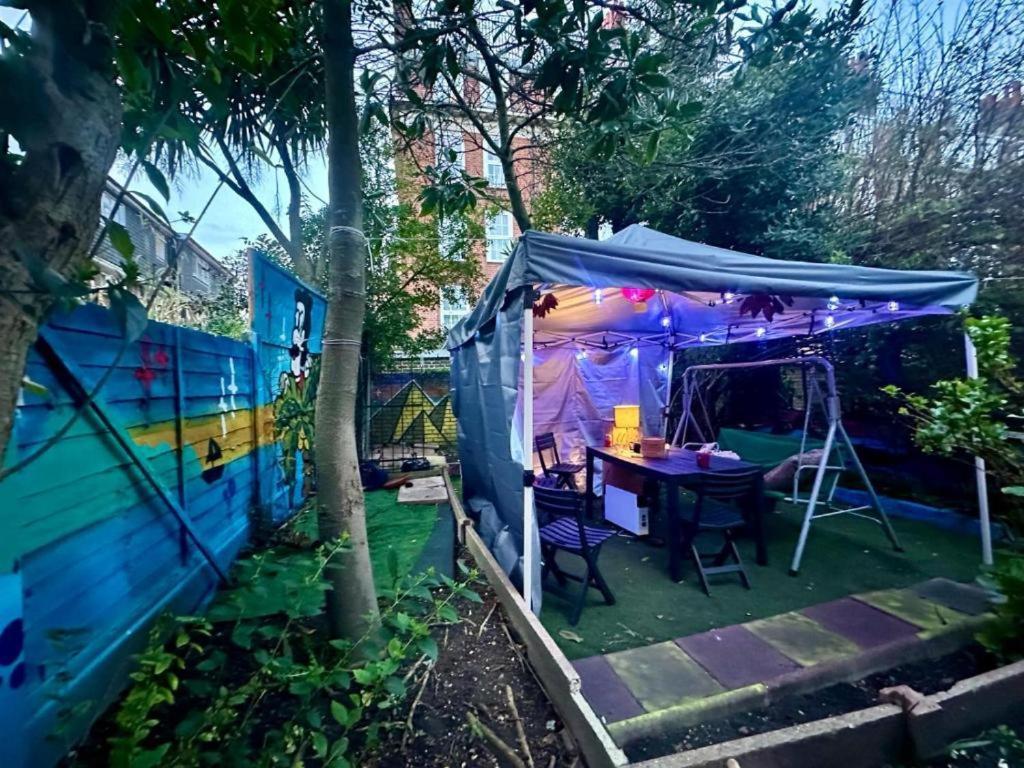 Whitechapel Lindley House R2 Hotel ลอนดอน ภายนอก รูปภาพ