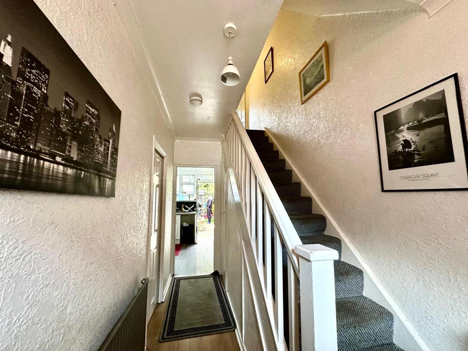 Whitechapel Lindley House R2 Hotel ลอนดอน ภายนอก รูปภาพ